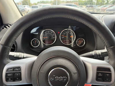2014 Jeep Compass, $8983. Photo 7