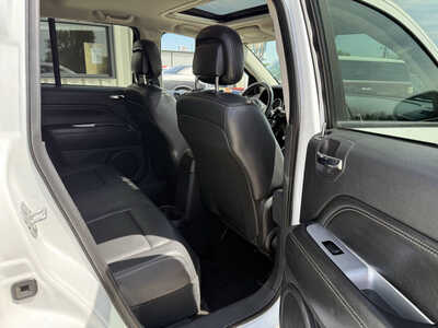 2014 Jeep Compass, $8983. Photo 12