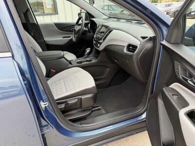 2024 Chevrolet Equinox, $21268. Photo 11