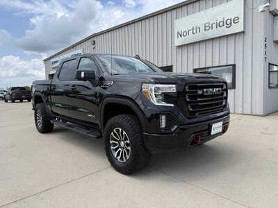 2022 GMC 1500 Crew Cab, $34424. Photo 1