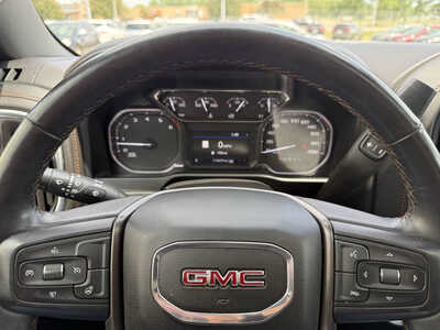 2022 GMC 1500 Crew Cab, $34424. Photo 7