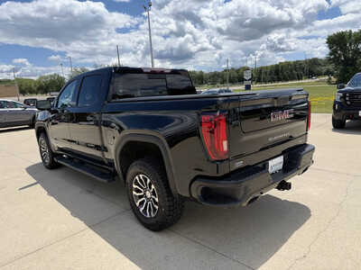 2021 GMC 1500 Crew Cab, $33481. Photo 3