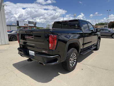 2021 GMC 1500 Crew Cab, $33481. Photo 4