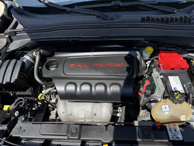 2018 Jeep Renegade, $11898. Photo 9