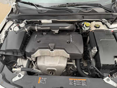 2015 Chevrolet Malibu, $11987. Photo 9