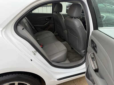 2015 Chevrolet Malibu, $11987. Photo 12