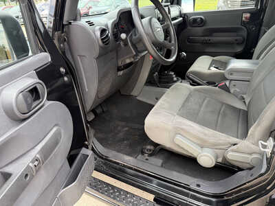 2009 Jeep Wrangler, $9644. Photo 5