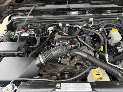 2009 Jeep Wrangler, $9644. Photo 9