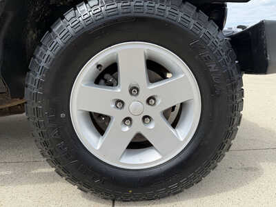 2009 Jeep Wrangler, $9644. Photo 10