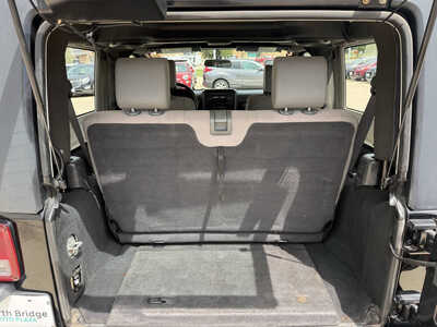 2009 Jeep Wrangler, $9644. Photo 12