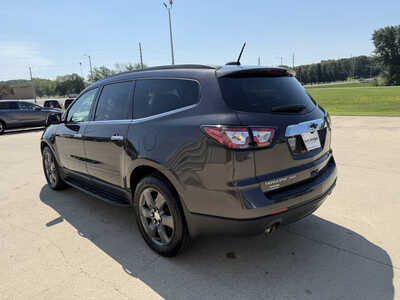 2017 Chevrolet Traverse, $9948. Photo 3