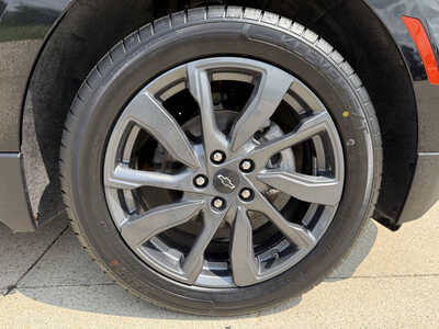 2022 Chevrolet Equinox, $20657. Photo 10