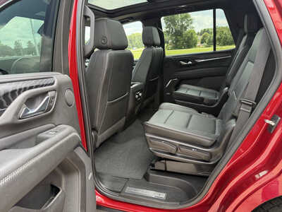 2023 GMC Yukon, $46980. Photo 6
