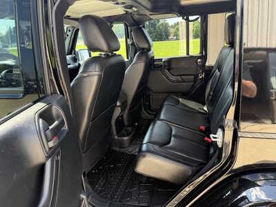 2017 Jeep Wrangler Unlimited, $23771. Photo 6