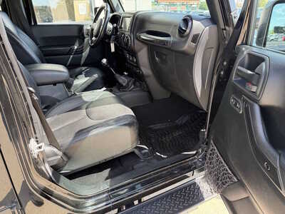 2017 Jeep Wrangler Unlimited, $23771. Photo 12