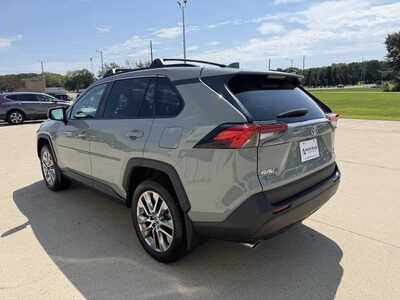 2022 Toyota RAV4, $31773. Photo 3
