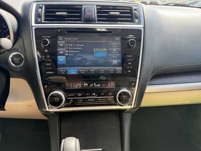 2018 Subaru Outback, $14944. Photo 8
