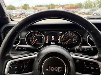 2019 Jeep Wrangler Unlimited, $25430. Photo 7