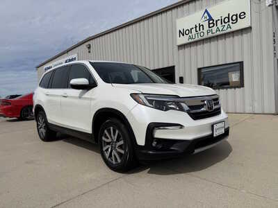 2019 Honda Pilot, $21742. Photo 1