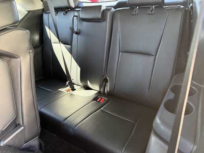 2021 Toyota Highlander, $27778. Photo 7
