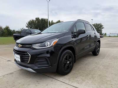 2019 Chevrolet Trax, $12963. Photo 2