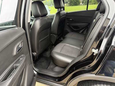 2019 Chevrolet Trax, $12963. Photo 6