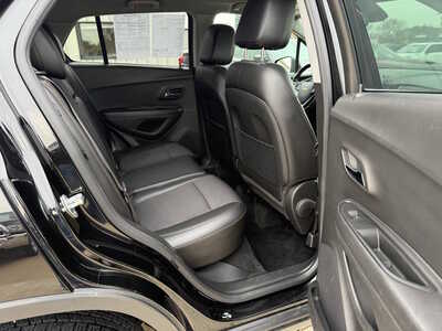 2019 Chevrolet Trax, $12963. Photo 12