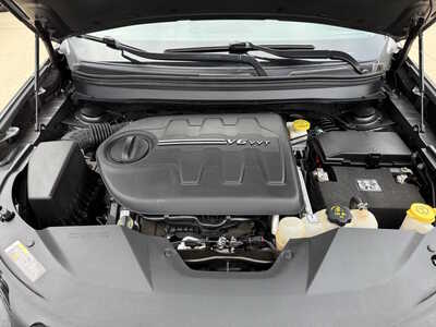2021 Jeep Cherokee, $21746. Photo 9