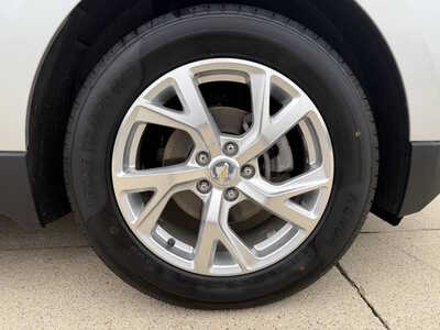 2020 Chevrolet Equinox, $14794. Photo 10