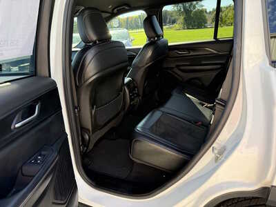 2023 Jeep Grand Cherokee, $26792. Photo 6