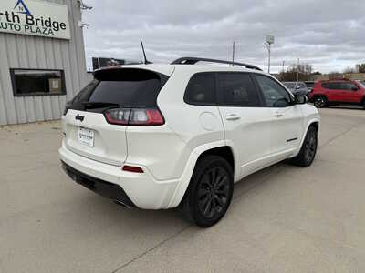 2019 Jeep Cherokee, $14747. Photo 4