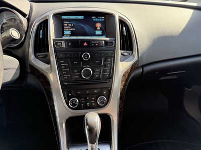 2012 Buick Verano, $6734. Photo 8