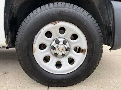 2012 Chevrolet 1500 Reg Cab, $7766. Photo 9