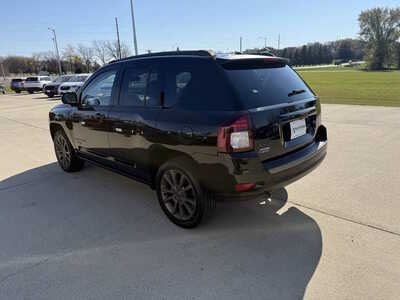 2017 Jeep Compass, $8760. Photo 3