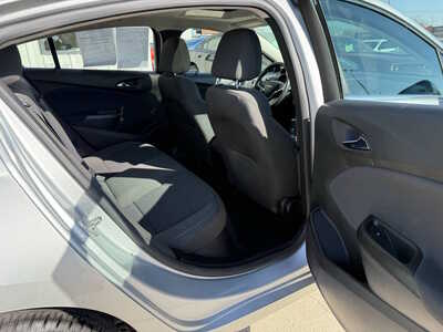 2016 Chevrolet Cruze, $9790. Photo 12