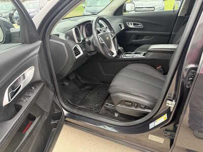 2016 Chevrolet Equinox, $9221. Photo 5