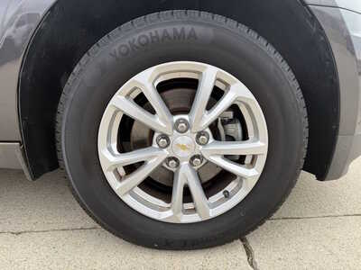 2016 Chevrolet Equinox, $9221. Photo 10