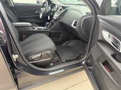 2016 Chevrolet Equinox, $9221. Photo 11