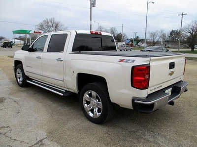 2015 Chevrolet 1500 Crew Cab, $17295. Photo 4