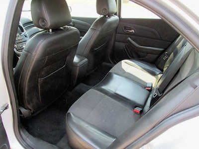 2015 Chevrolet Malibu, $7495. Photo 4