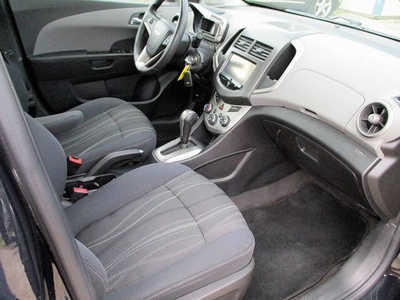 2015 Chevrolet Sonic, $4795. Photo 5