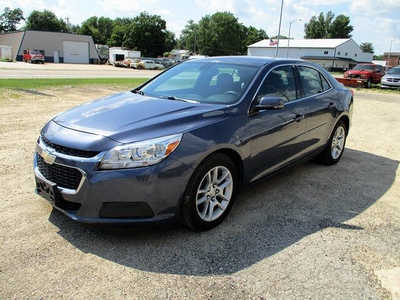 2014 Chevrolet Malibu, $7295. Photo 2
