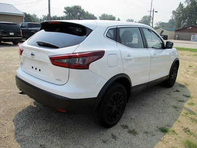 2020 Nissan Rogue, $12995. Photo 4