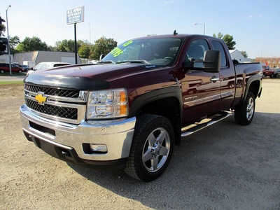 2013 Chevrolet 2500 Ext Cab, $13795. Photo 2