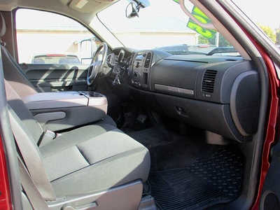2013 Chevrolet 2500 Ext Cab, $13795. Photo 5