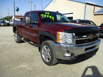 2013 Chevrolet 2500 Ext Cab, $13795. Photo 1