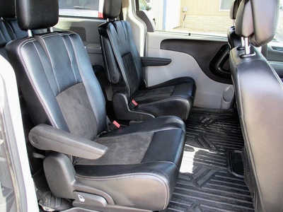 2019 Dodge Caravan, Grand, $8495. Photo 6