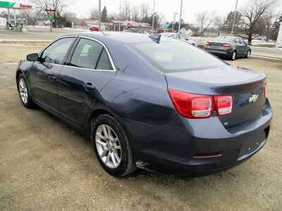 2015 Chevrolet Malibu, $7495. Photo 4