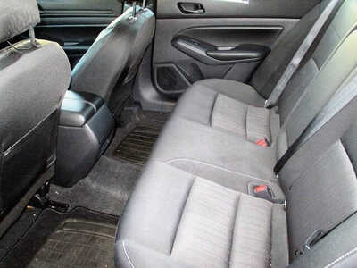 2023 Nissan Altima, $15495. Photo 7