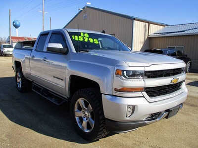 2016 Chevrolet 1500 Ext Cab, $15795. Photo 2